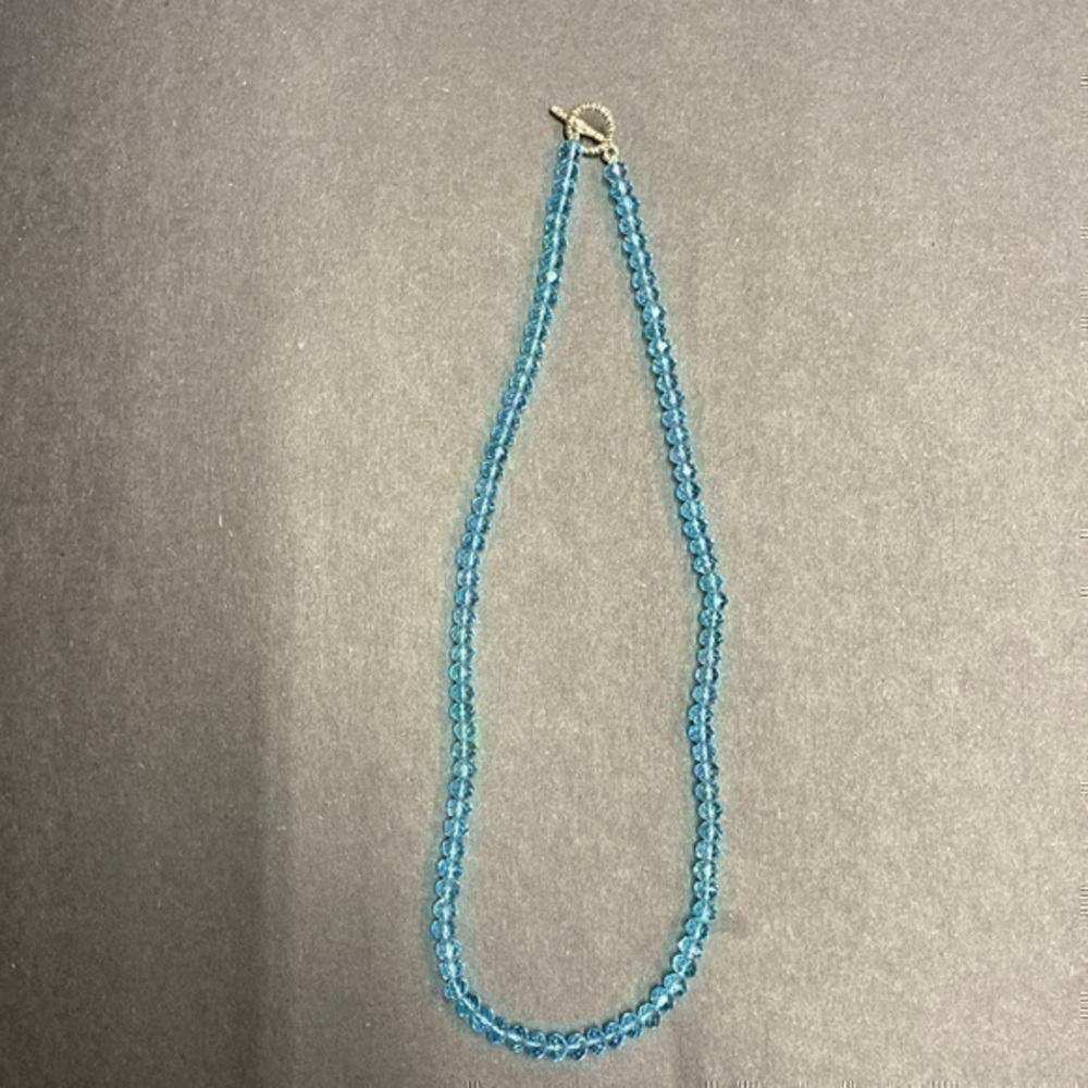 Clear Turquoise Blue Necklace with Toggle Clasp 18 inch